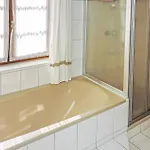 In سخلادميخ