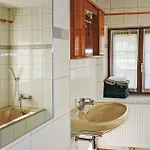 In سخلادميخ