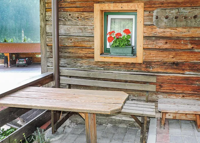 In Дом отдыха